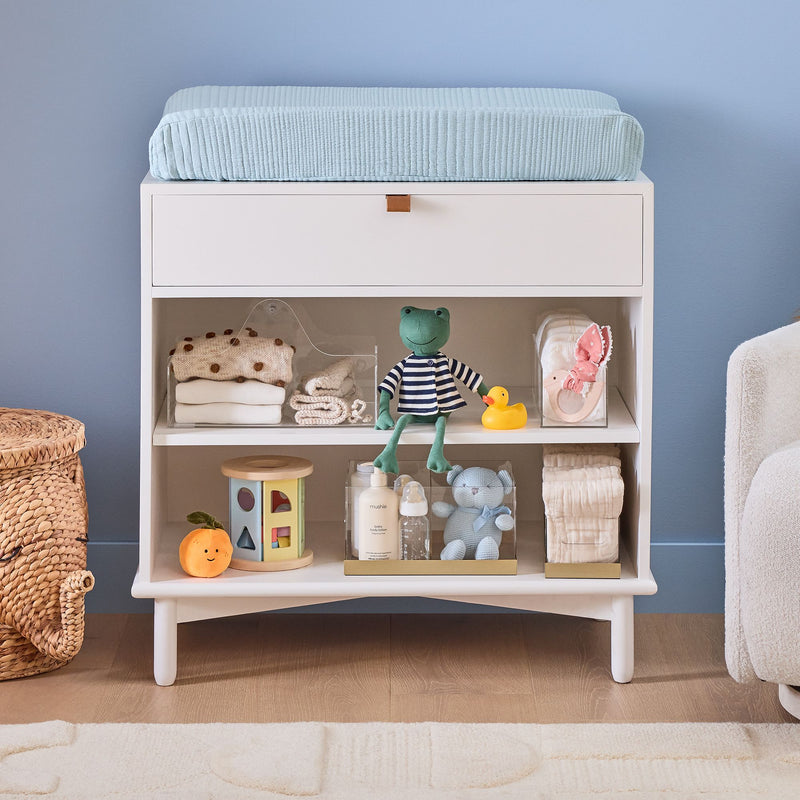 ACRYLIC & METALLIC NURSERY STORAGE