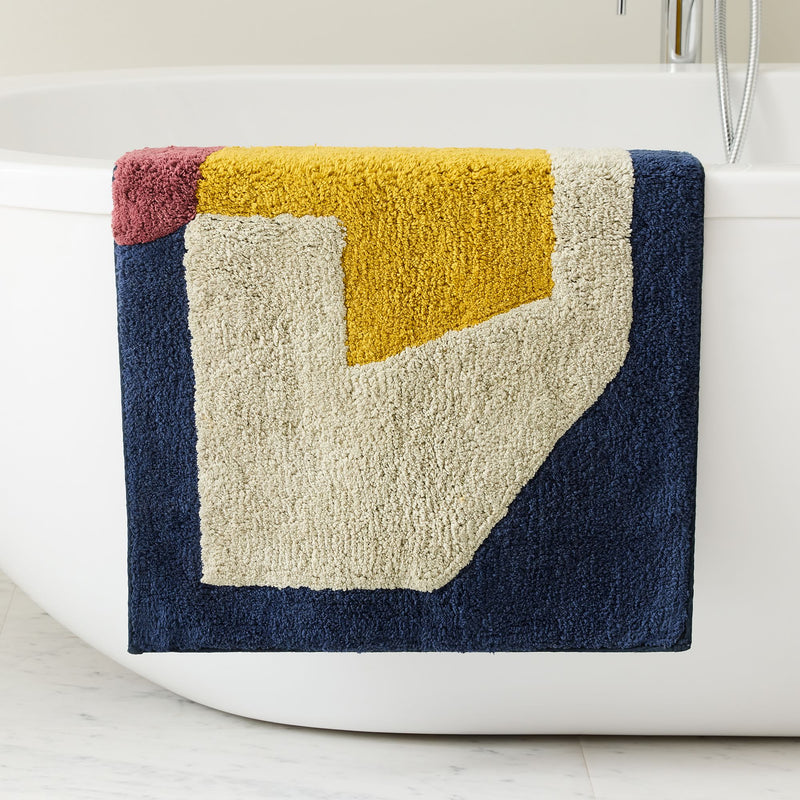 ANGLED MODERN BATH MAT