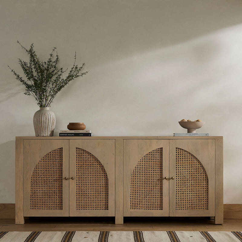 CANE ARCHES BUFFET