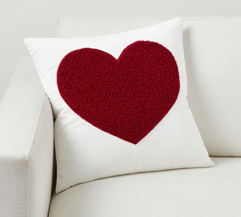 COZY HEART POCKET PILLOW