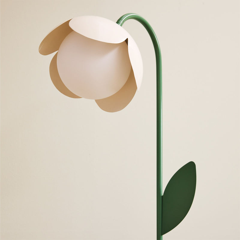 FLOWER FLOOR LAMP