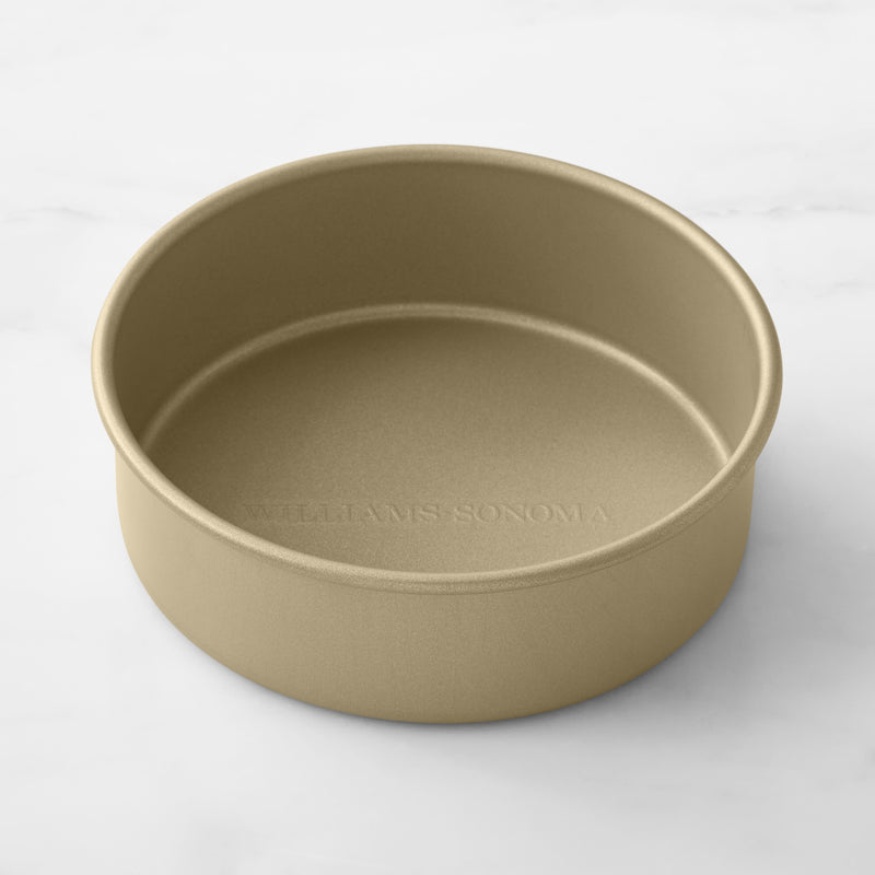 WILLIAMS SONOMA GOLDTOUCH® ROUND CAKE PAN