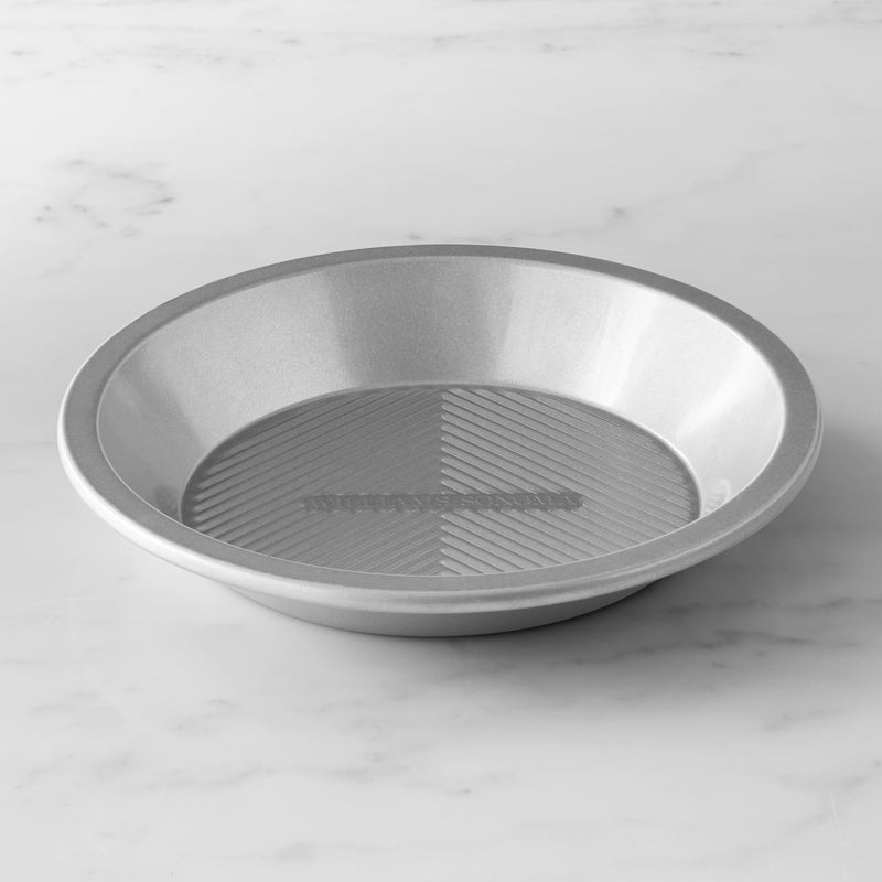 WILLIAMS SONOMA CLEARTOUCH PIE DISH