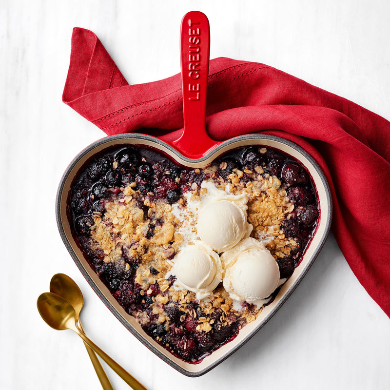 LE CREUSET ENAMELED CAST IRON HEART SKILLET