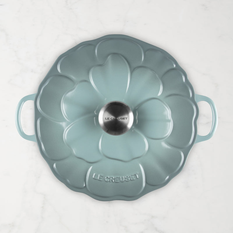 LE CREUSET ENAMELED CAST IRON PETAL BRAISER   2/14 QT.