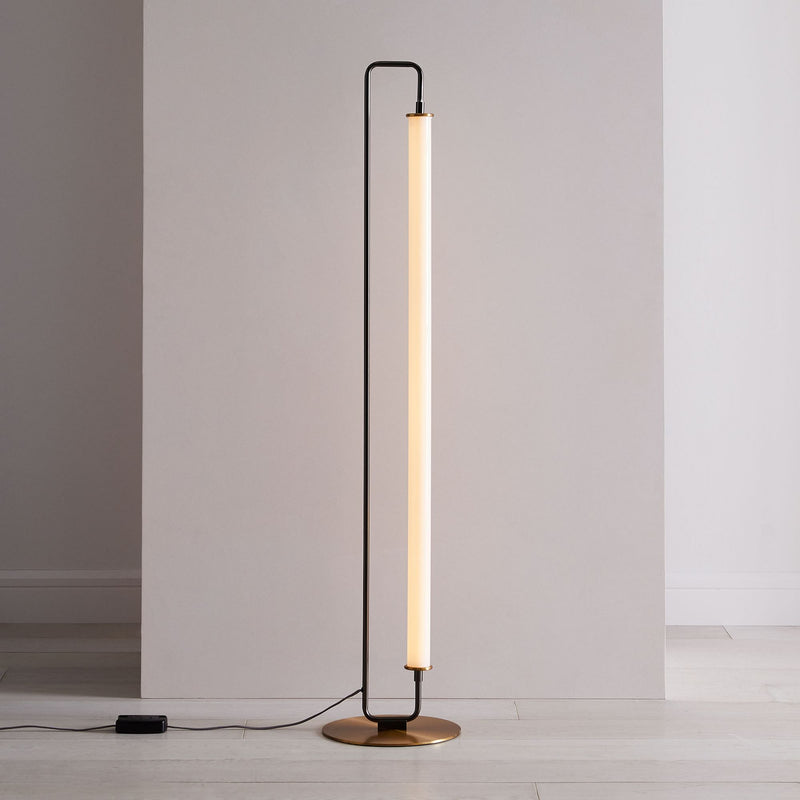 LINEAR FLOOR LAMP