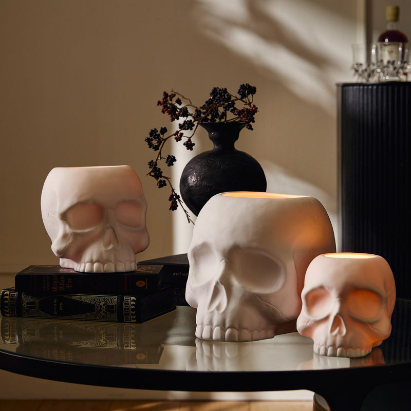 SKULL LUMINAIRES CANDLEHOLDERS