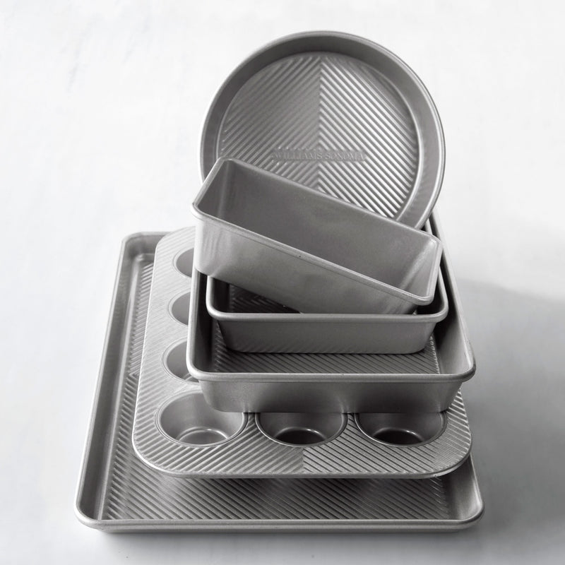 WILLIAMS SONOMA CLEARTOUCH BAKEWARE   (SET OF 6)