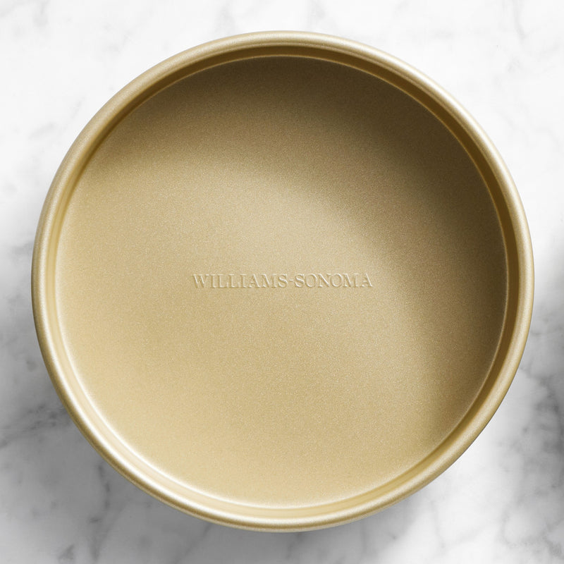 WILLIAMS SONOMA GOLDTOUCH® ROUND CAKE PAN