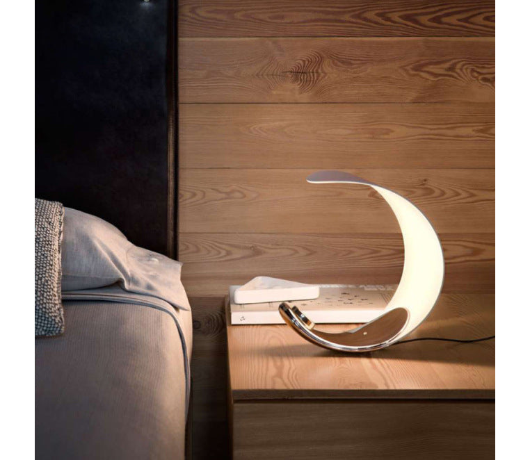 NEW MOON LAMP