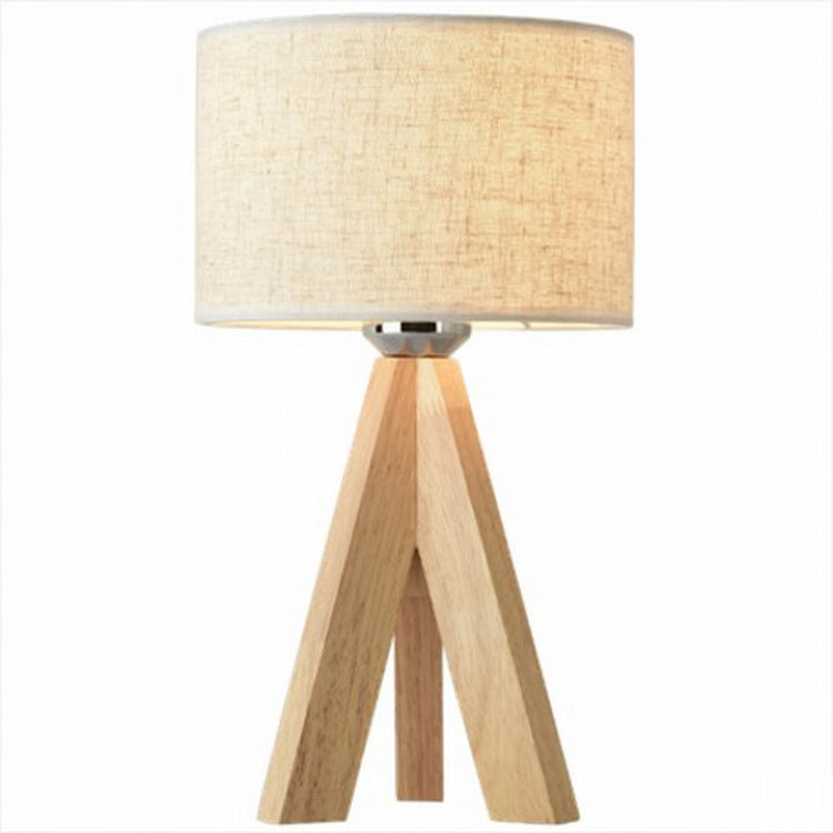 TRI POD LAMP